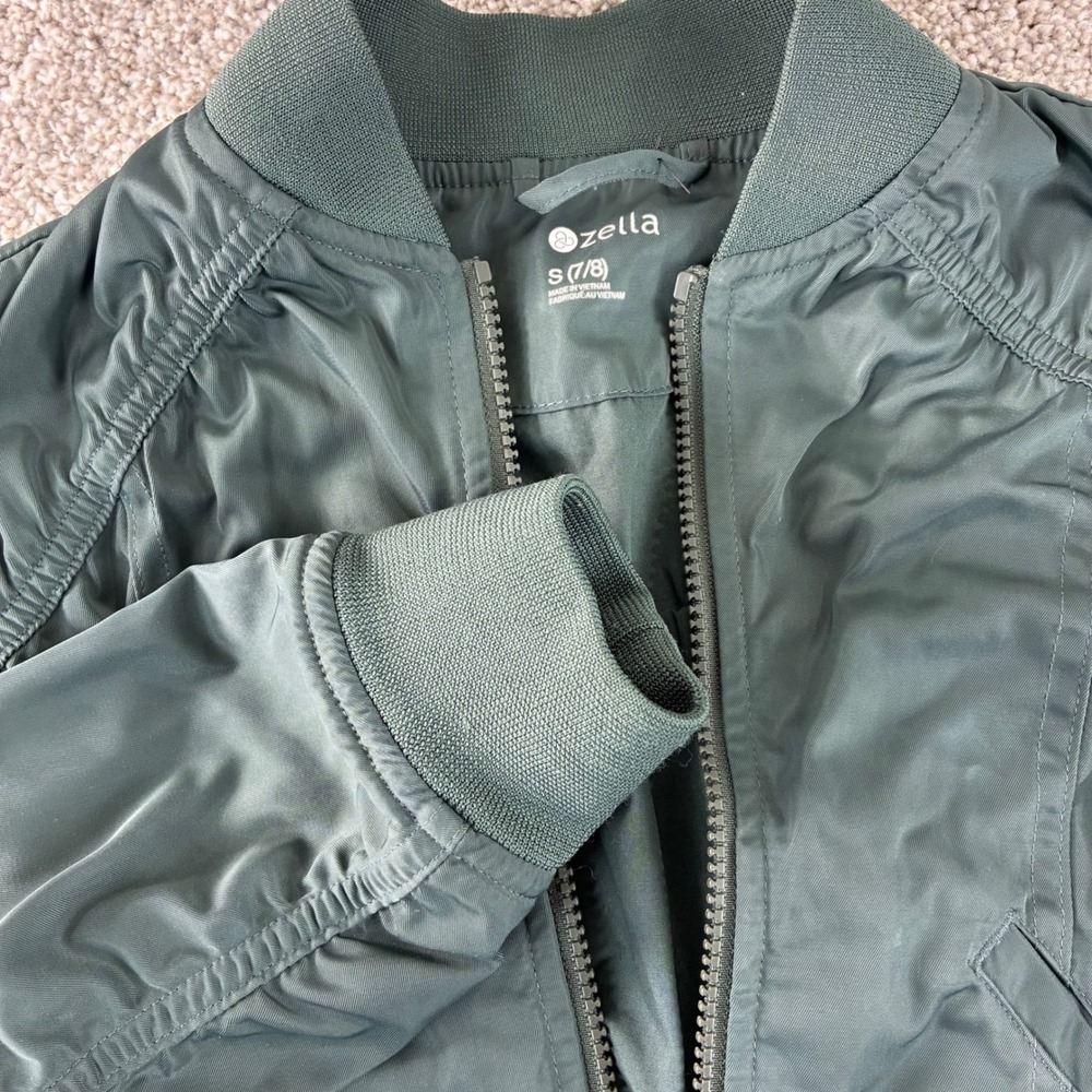 Zella‎ Kids Girls Bomber Jacket Olive Green Full Zip Lightweight Size S (7/8)